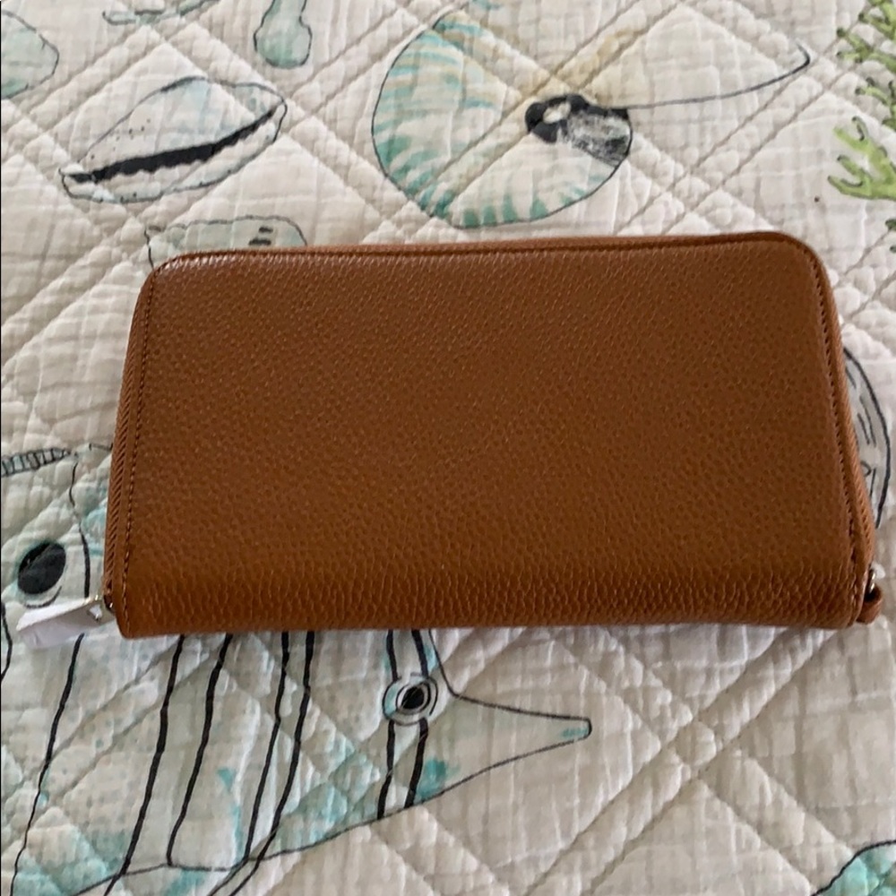 Thirty One Jewell Wallet